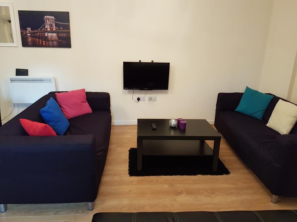 Two Bedrooms, Two Bath, Up To 3 Beds 1 Sofa - Slough Windsor Legoland Экстерьер фото